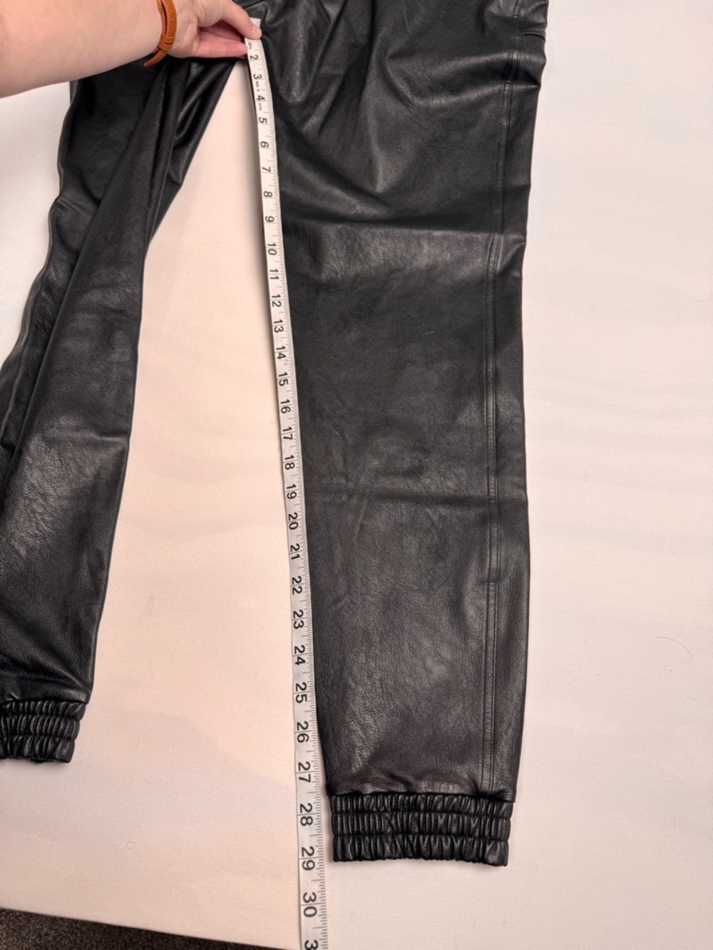 NWT SPANX Faux Leather Like Jogger Pants Black Women’s XL Retail $148 - Picture 8 of 8